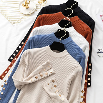 Chic sweaters